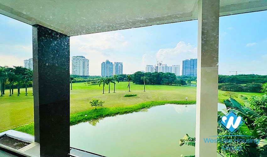 A grand, gorgeous villa for rent in Q Block, Ciputra